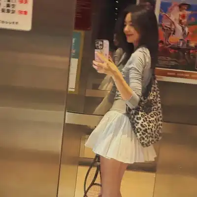 何语豪